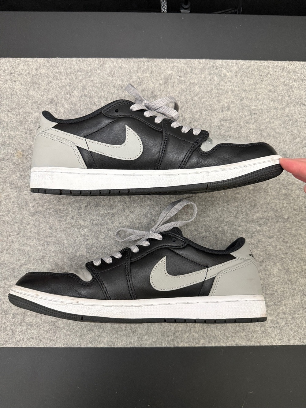 Air Jordan 1 Retro Low OG ‘Shadow’, 9.5M